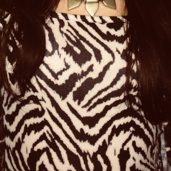 H&M dress - Picture 4 of 4